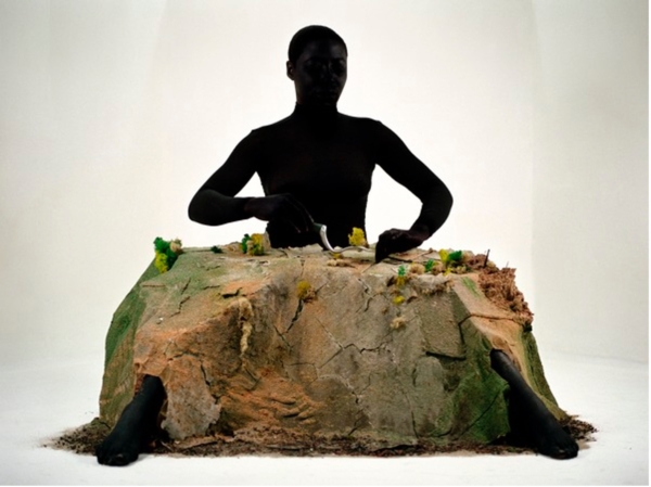 Et la terre ? Je l’ai trouvée blessée – La Serre Wangari